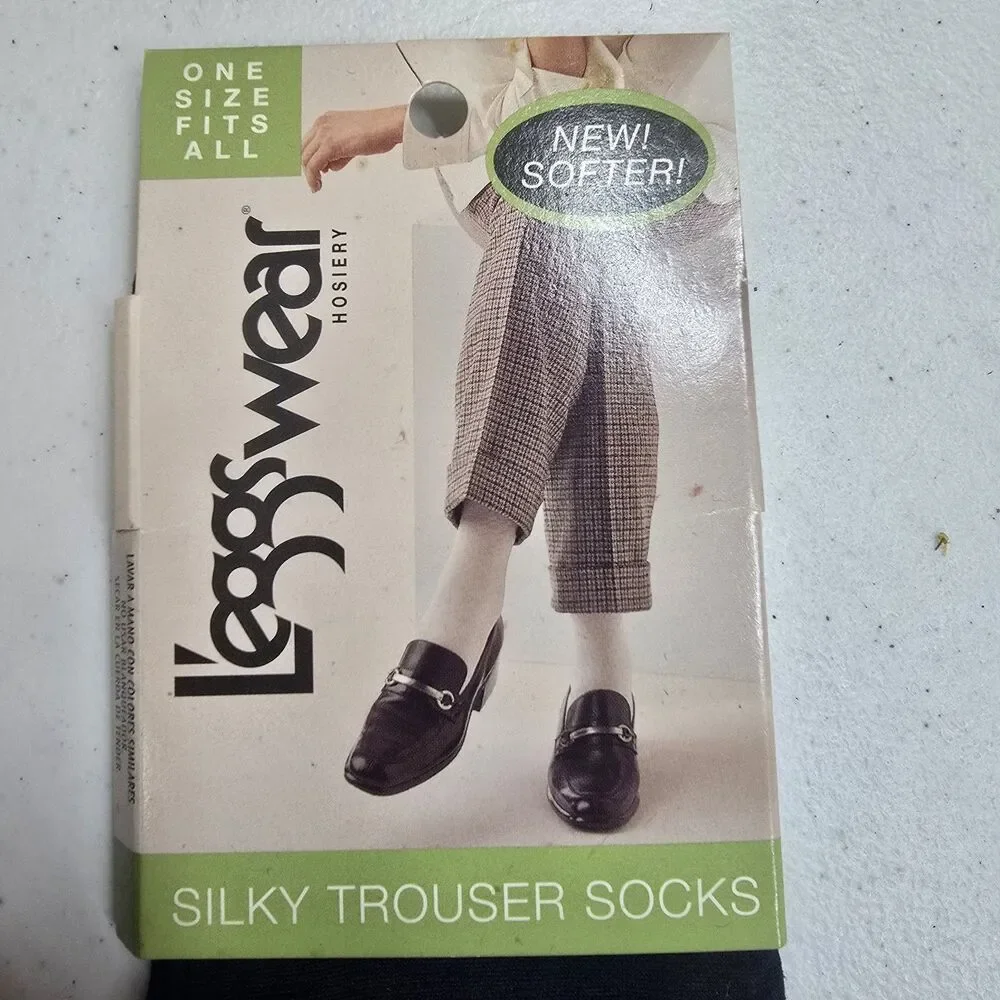 Vtg NIP Leggs Wear Silky Trouser Socks One Size One Pair Navy Blue Nylon Spandex